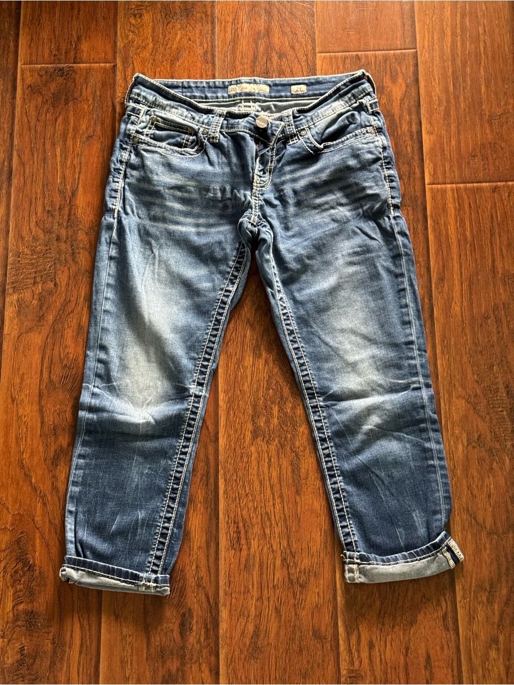 BKE Women's Light Blue Boyfriend Cropped Jeans